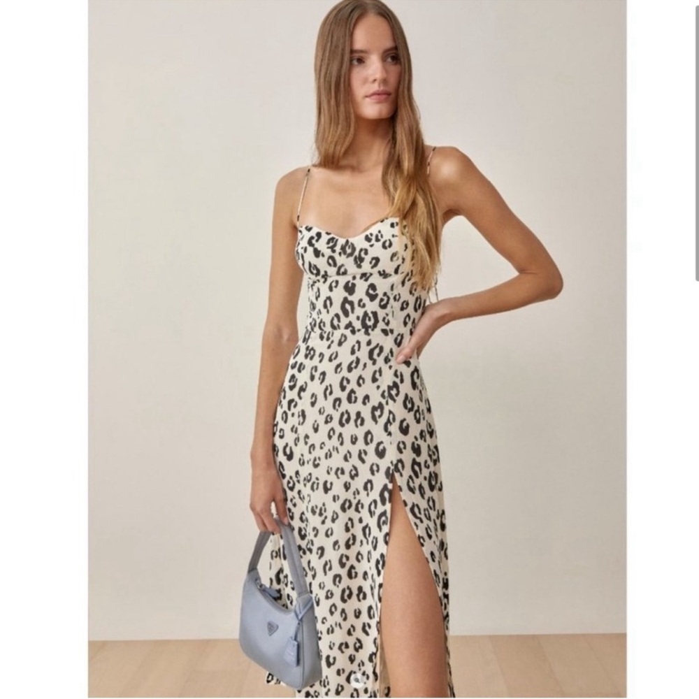 NWT size 2 Reformation Juliette Dress in Snow Leopard - Picture 2 of 12